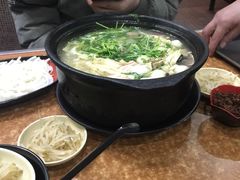 -丽虹云南过桥米线(兴工街店)