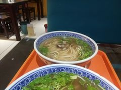 -牛壹品牛肉拉面(东风路店)