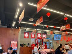 -洪霞餐馆·川菜·鲜货现炒(两江春城店)
