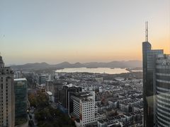 -Hi City·城市之巅