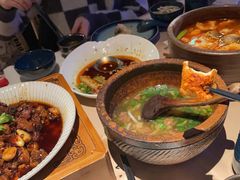 苗家酸汤鱼-山石榴·贵州菜(丰盛里店)