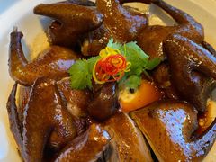 招牌豉油皇乳鸽1-新骏景万豪酒店·万豪中餐厅