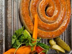 -米德维奇俄式西餐厅(西六道街店)