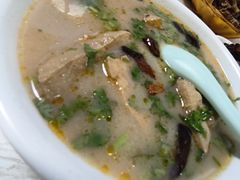 -洪峰浩老北京烧饼夹肉(角门路店)