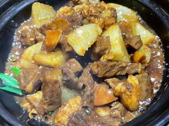 萝卜牛腩-HOME餐厅粤菜 融合菜