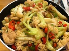 -邻家小馆(银都店)