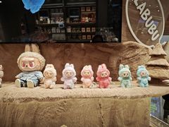 -泡泡玛特POPMART(国金街店)