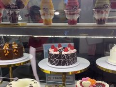 -DQ·蛋糕·冰淇淋(五棵松万达店)