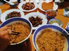 -沪西老弄堂面馆(定西路店)