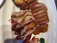 椒盐咸香蹄-碧丽宫大酒店(召稼楼店)