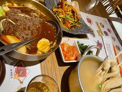 -冰川冷面·延边菜·炭烤串(观前店)