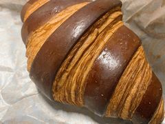 巧克力香蕉羊角包-OUR Bakery(三里屯太古里店)