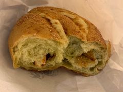 菠菜蒜蓉芝士-仙峰天然面包(迎宾路店)