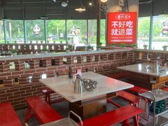 大堂-憨铁匠老火锅(龙岗万科里店)