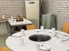 -迎宾楼(解放西街店)