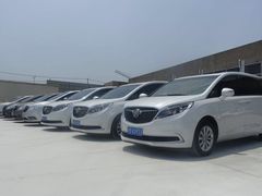 -富君租车(外滩店)