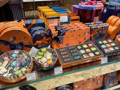 -VENCHI 闻绮(北京国贸商城店)