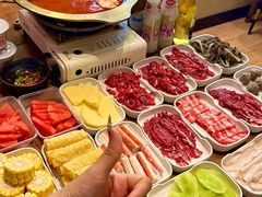 -天成·潮州牛肉脆肉鱼生蚝自助火锅