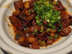 -老周家酱卤猪蹄私房菜(克拉玛依西街店)