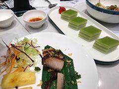 西贡炭烧烤猪颈肉配菠萝-美奈小馆·越南料理(中航城君尚购物中心店)