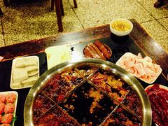 -邓莽子老火锅(中兴路总店)