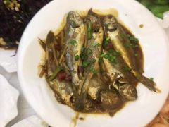 -渔中舟海鲜大排档(普陀沈家门店)
