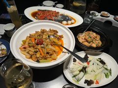 凤凰鱼头王-凤凰湘语(浦东旗舰店)