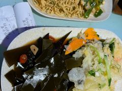 -鱼窝棚柴火铁锅炖(富山屯店)