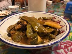 -闯关东东北农家菜(崂山石老人店)