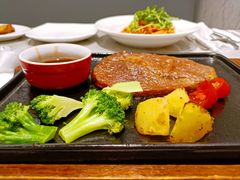 -必胜客(漕宝路店)