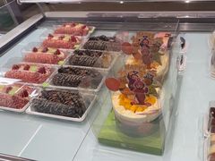 -奈雪的茶(湖滨银泰in77C区PRO店)