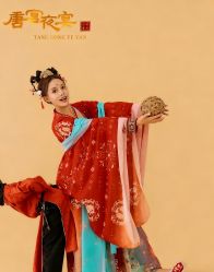 -熙熙小王国儿童摄影乐园(武昌旗舰店)