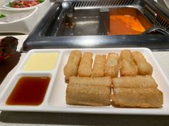 -海底捞火锅鲜切牛肉主题店(长寿路店)