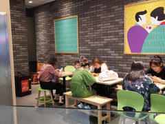 大堂-麦当劳(龙湖北京大兴天街店)