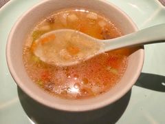 -左庭右院鲜牛肉火锅黑金店(陆家嘴中心店)