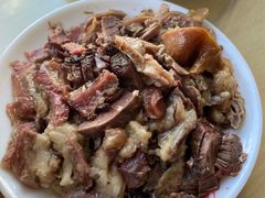 小小拼-闫家驴肉老店(华电一校店)