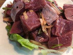 -陆记牛庄·碳锅龙虾烧烤(爱上花园店)