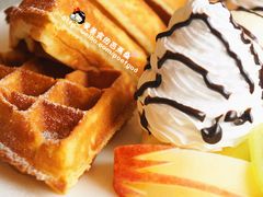 水果冰淇淋松饼-自由之丘