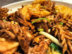 -闫府私房菜·老字号(恒隆店)