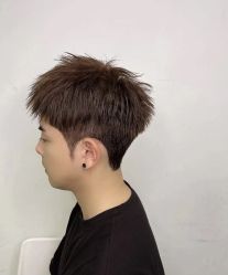 -川和潮人