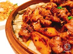 -八府香鸭·啫啫煲(华山路店)