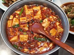 -川流不息·地道川菜·小龙虾(松东路店)