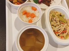 -皇冠幸福里动物奶油生日蛋糕(古田二路店)