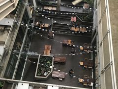 -ROAST coffee & eatery