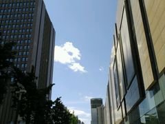 android_upload_pic-唐山抗震纪念碑广场