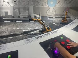 -MINI MARS KIDS CLUB亲子家庭中心(长宁天山店)