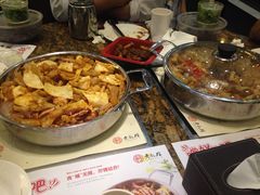 -黄记煌三汁焖锅(1818广场店)
