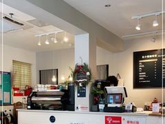-红小姐咖啡馆(西津渡店)