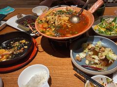 -云海肴·汽锅鸡·云南菜(高德置地店)