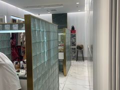 -海马体照相馆(环贸iapm大师爱情店)